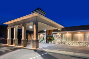 Отель Ramada by Wyndham Midtown Grand Island  Гранд Айленд